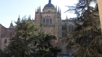 Catedral Vieja, frente a al cual posiblemente se encontraba el Palacio del arzobispo que alojó al príncipe durante sus últimos dias